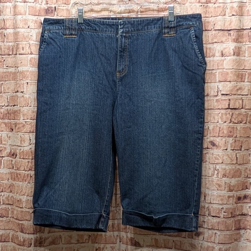 Izod Women's Shorts Denim Bermuda Vintage Size 18W